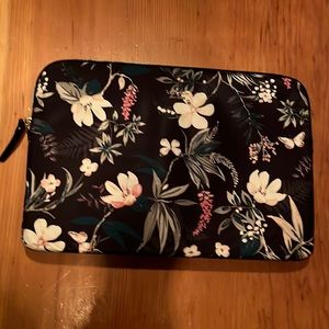 Kate Spade 15” laptop sleeve